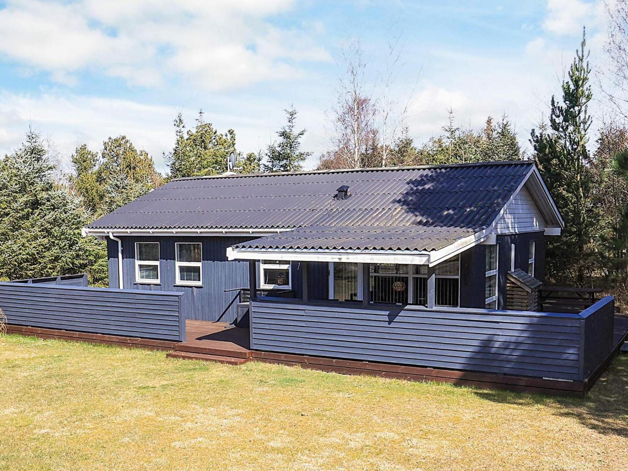 Three-Bedroom Holiday home in Væggerløse 6 Bøtø By Eksteriør billede